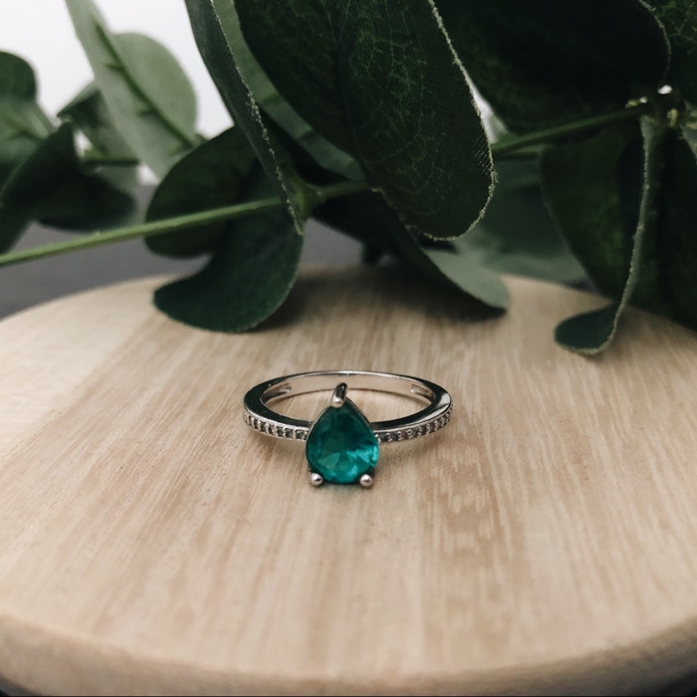 925 Sterling Silver Ring with Blue/Green Stone
